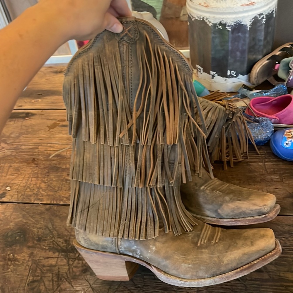 Twisted X fringe Boots